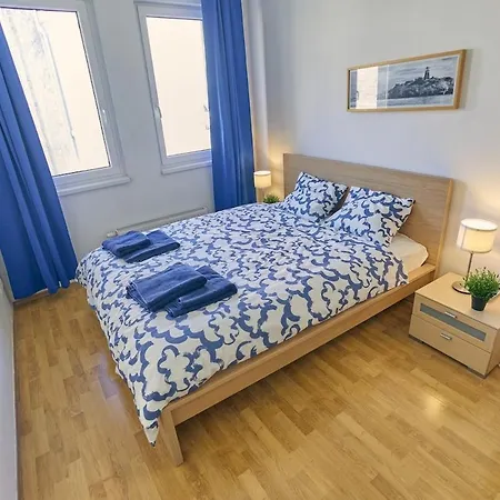 Cozy Quiet With Ac And Parking *